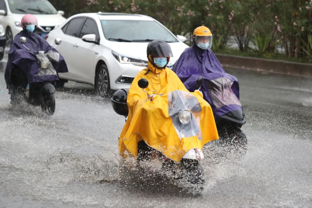 为什么南方雨季开始早？思客问答|南方暴雨模式已开启，今年为何偏早？