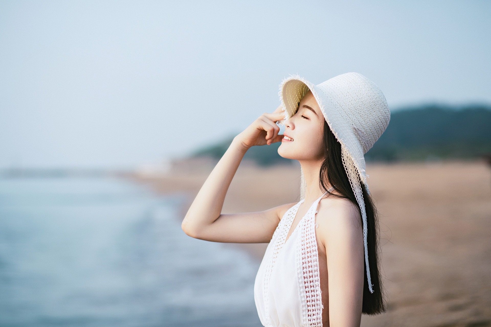 人骨子里穷怎么看出来？一个女人，骨子里是“穷”还是富，会从这三个地方暴露出来