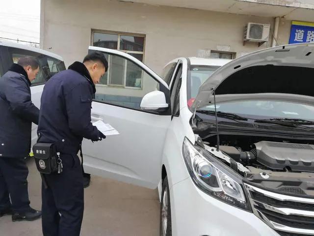 上牌费4s店收1500元合理吗？新车4s店上牌费可以收1500吗？