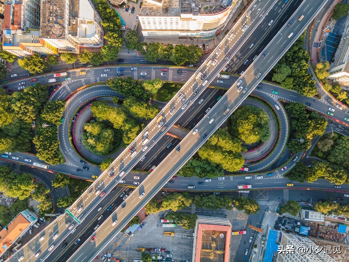 汽车解押在什么地方办理？办理车辆解押和在城市使用交通工具的一些经历