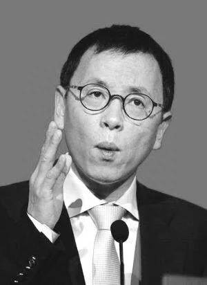 谢国忠股票怎么样谢国忠怎么成为经济学博士的？谢国忠复出继续唱空A股2500点都高了