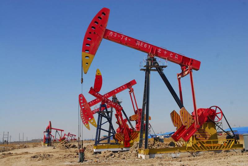 中石油市值多少？中石油对决中石化净利润457亿对576亿