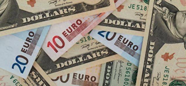 欧元汇率为什么跌得这么厉害？欧元为什么会暴跌？