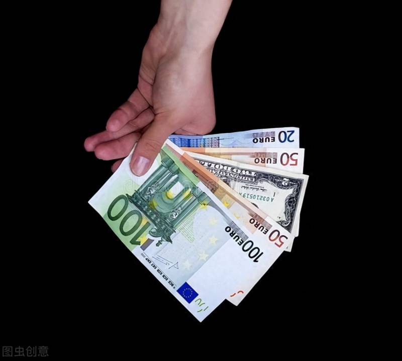 欧元汇率为什么跌得这么厉害？欧元为什么会暴跌？