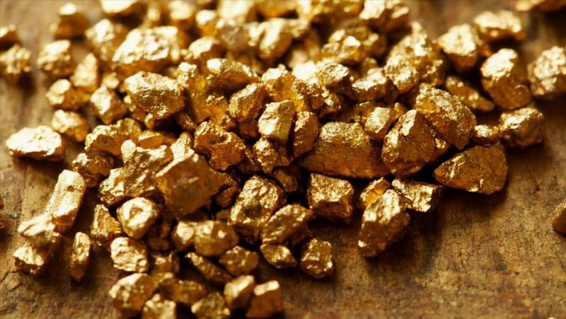 河南特大金矿属于哪个上市公司？