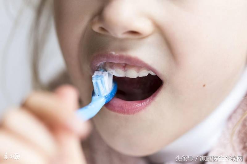 什么牙膏含氟量比较高？