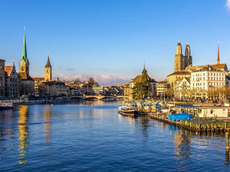 瑞士近一年基金瑞士在哪基金瑞士法郎在瑞士哪里可以？