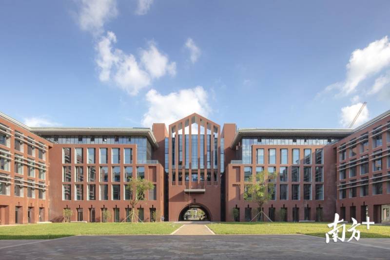 华南理工大学广州国际校区是几本？