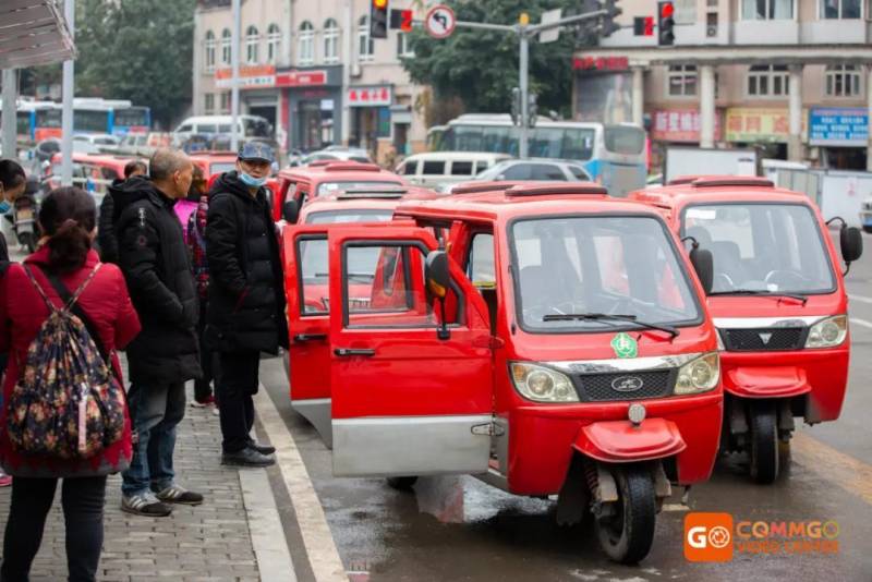 重庆百货批发市场在哪里？