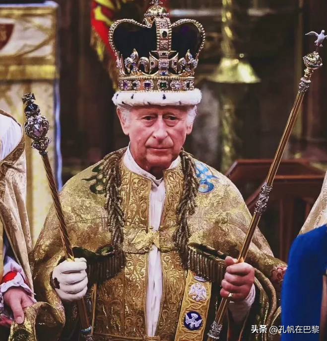 英国国王加冕在哪里举行？