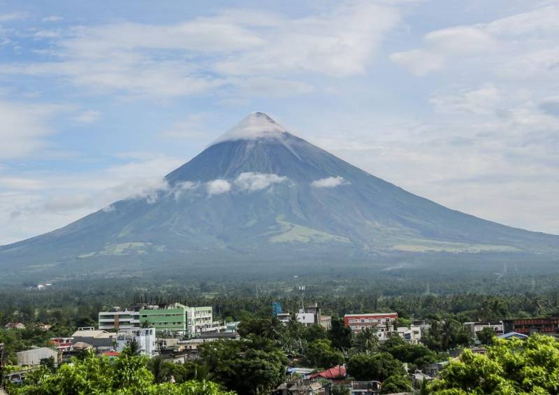 菲律宾火山爆发是哪个岛？