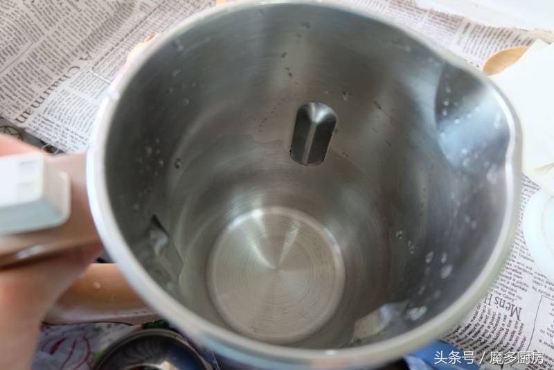 新豆浆机使用前怎么清洗？