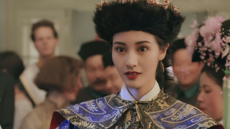 李嘉欣一个月200万，李嘉欣为什么只有200万？