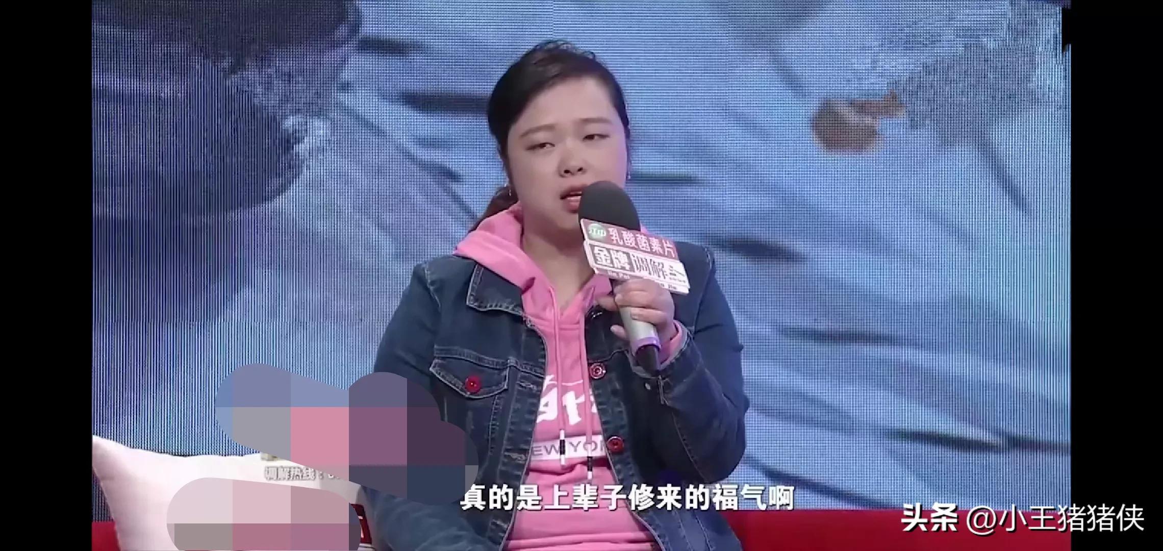 弟弟欠债哥哥要还吗？弟弟欠下赌债，姐姐却每月帮着还款一万多！气到痛哭