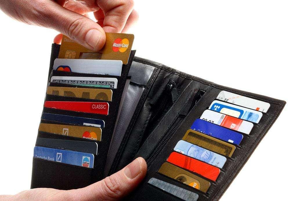 信用卡一个逾期会影响其他卡吗？一张逾期会不会影响其他信用卡