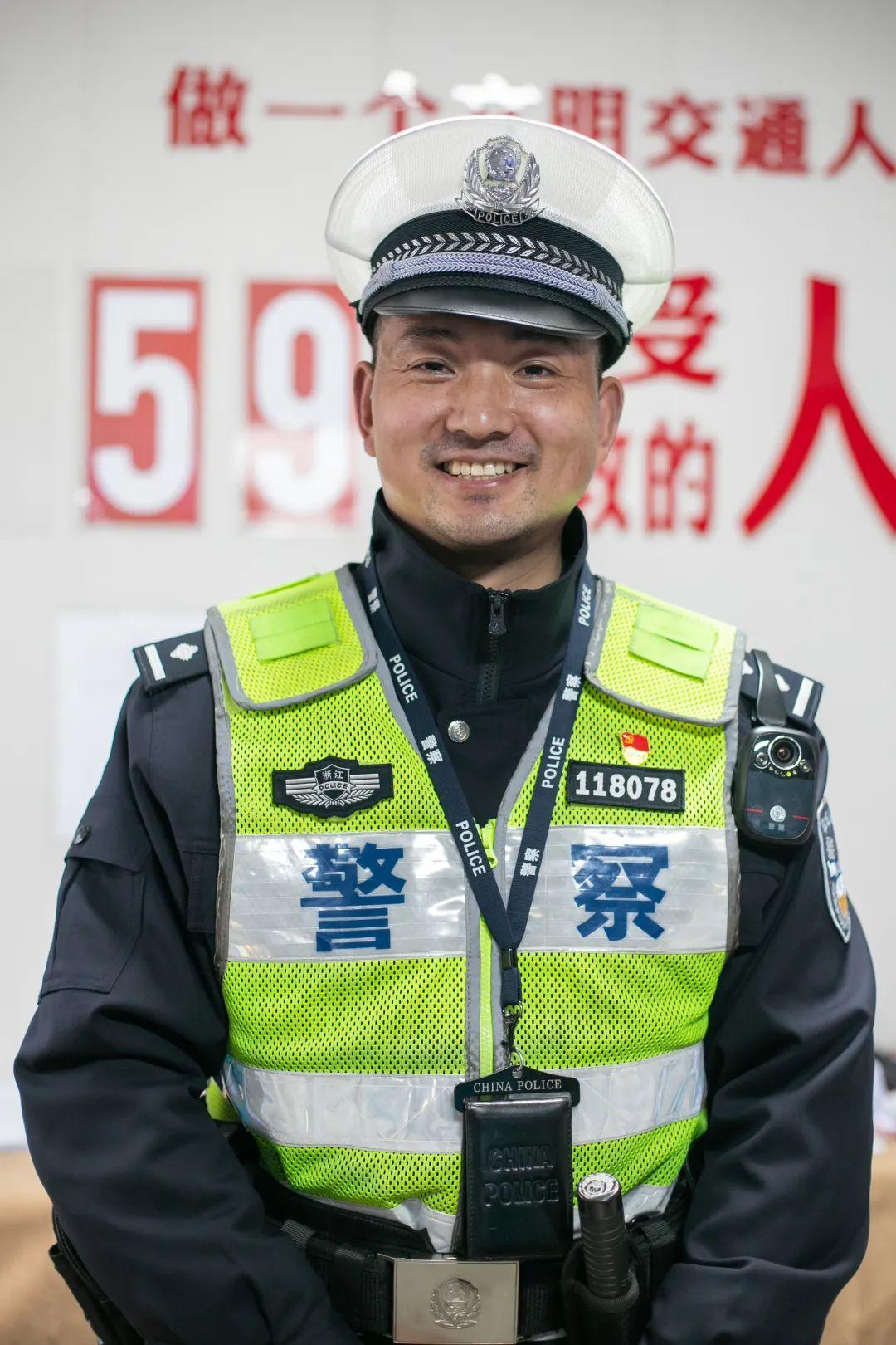 杭州高速三车相撞，杭州高速追尾