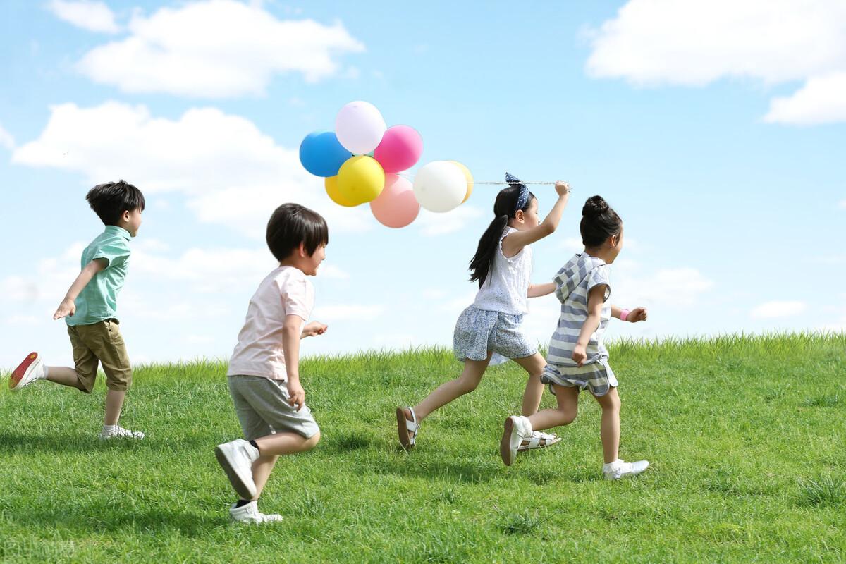 孩子一天都打游戏怎么办？为什么孩子会过一天算一天？整天浑浑噩噩，打游戏摆烂呢？